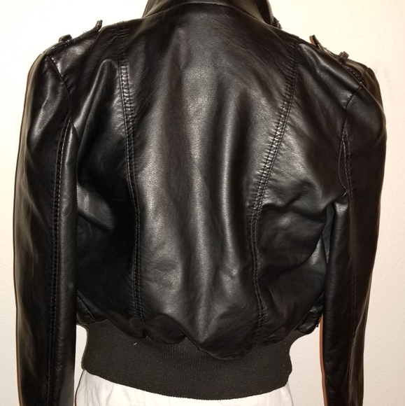 Leather jacket - Picture 4 of 4